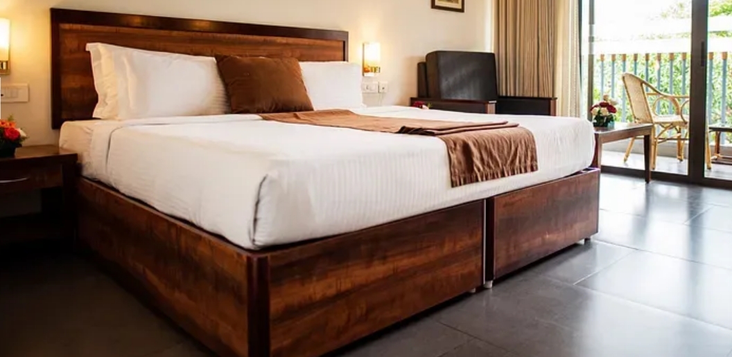 AC Jungle Room with Balcony